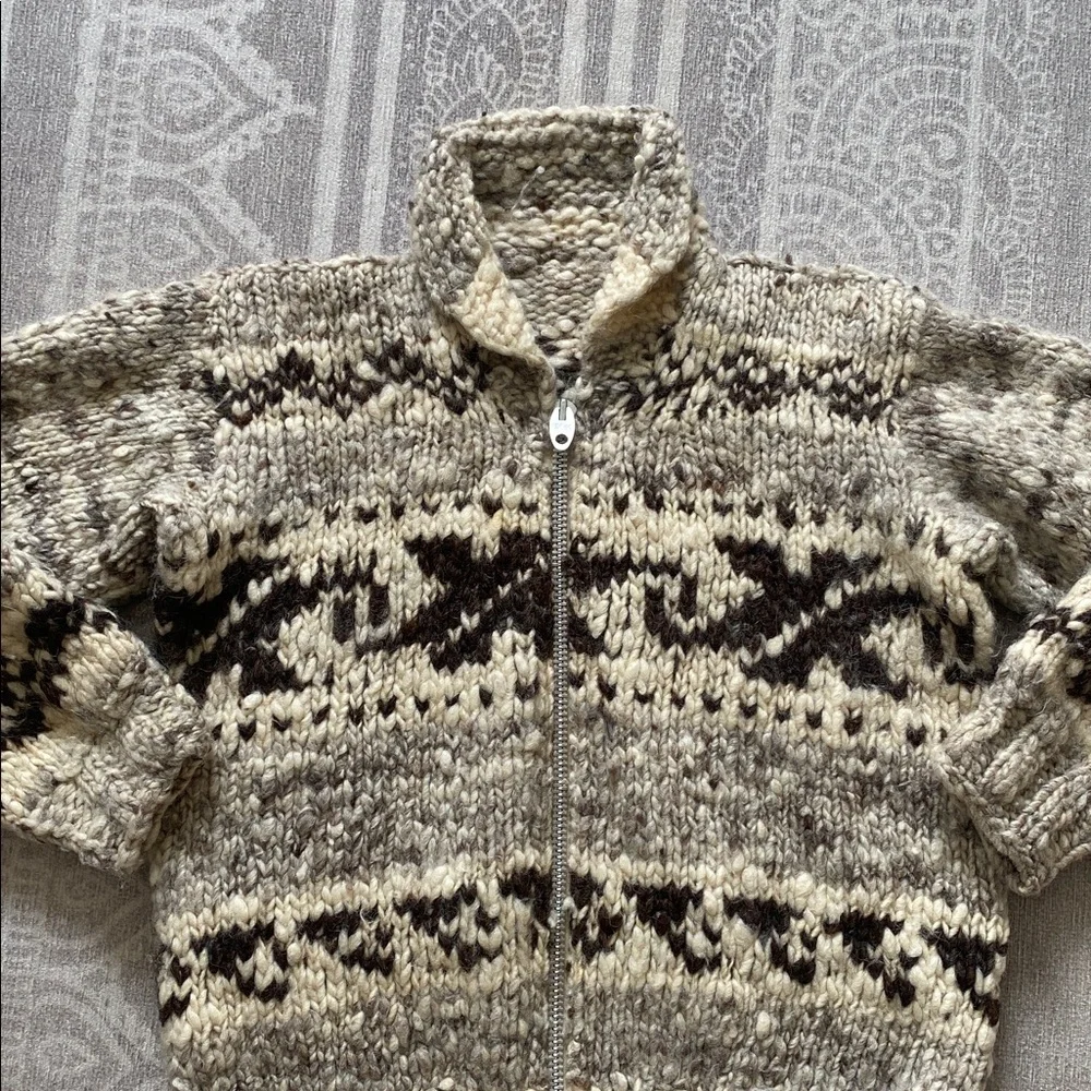 Vintage 1950s/1960s Wool Cowichan Sweater